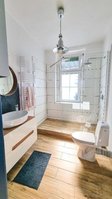 Pokoje Rybnicka 10 - 11