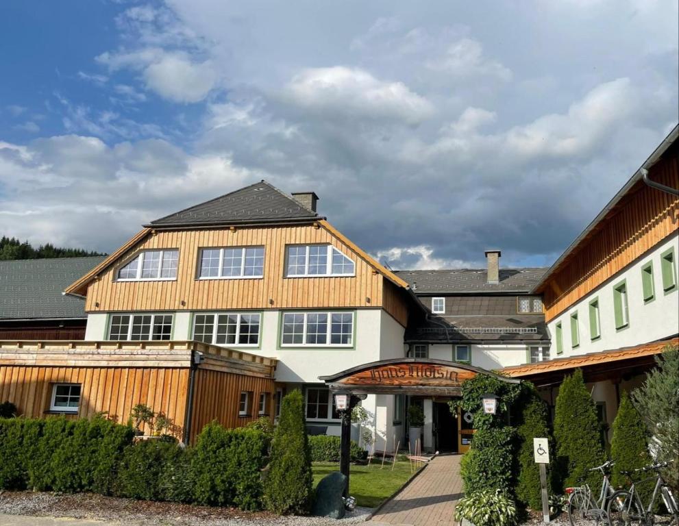Budova, v ktorej sa hotel nachádza