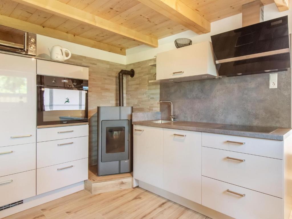Kuchyň nebo kuchyňský kout v ubytování Apartment Bramberg near Wildkogel Ski Lift