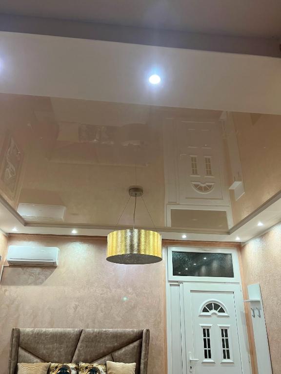 Kuchyň nebo kuchyňský kout v ubytování Studio apartman De Lux Loznica