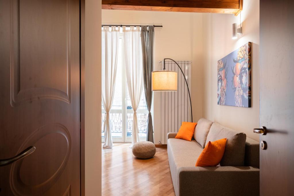 Open Sicily Residence - Central Apartments Near Quattro Canti - Resim 16