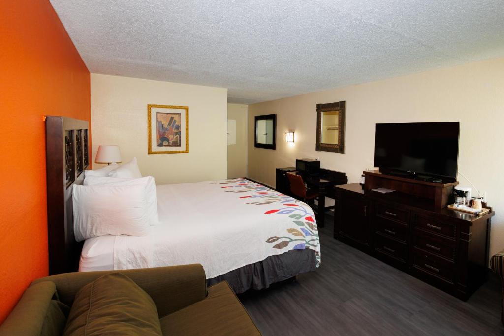 Garnet Inn & Suites, Orlando - 后厅