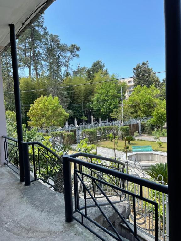 Guesthouse on Agmashenebeli 328 - отзывы и видео