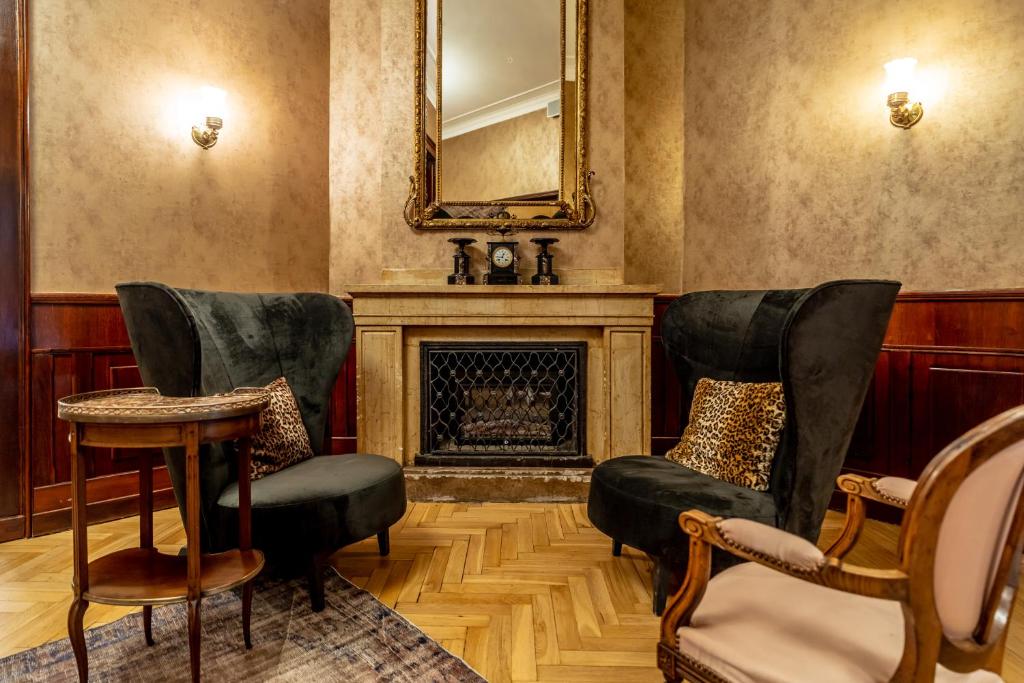 Hotel H15 Francuski Old Town - Destigo Hotels - Resim 42