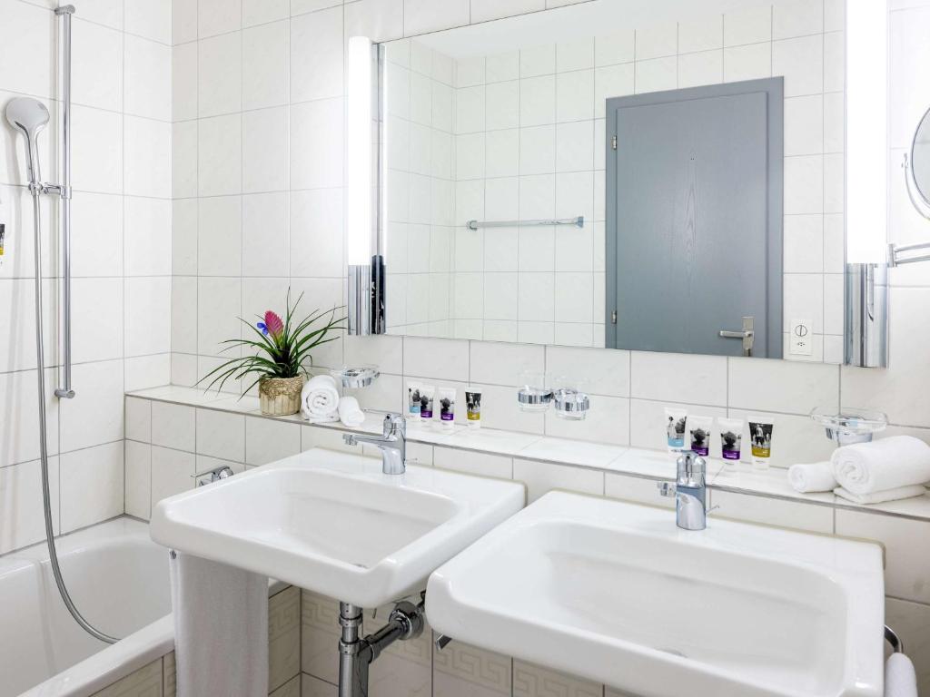 Koupelna v ubytování Mercure Lenzburg Krone