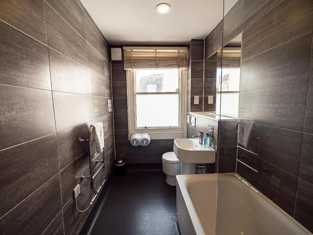 a&o Brighton Beach - Resim 7