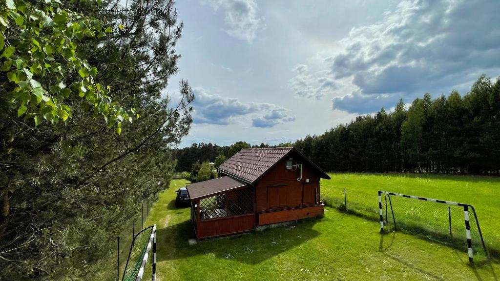 Vonkajšia záhrada v ubytovaní Wittówka - domek na wyłączność z dala od sąsiadów