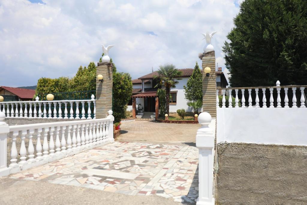 Hotel Paris - Housity