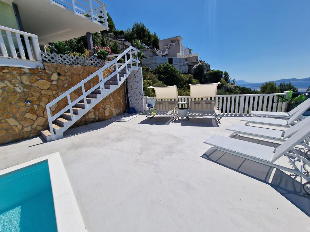 Luxury Panorama villa, for 21 person in Omis - Apartment