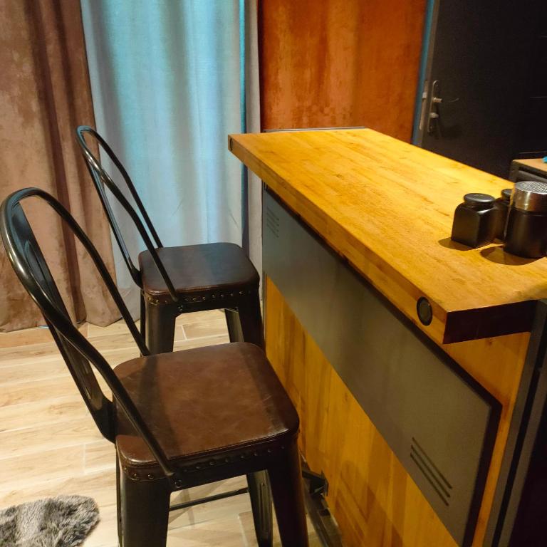 Fotografie z fotogalerie ubytování La Cabane Enchanteresse v destinaci Illoud