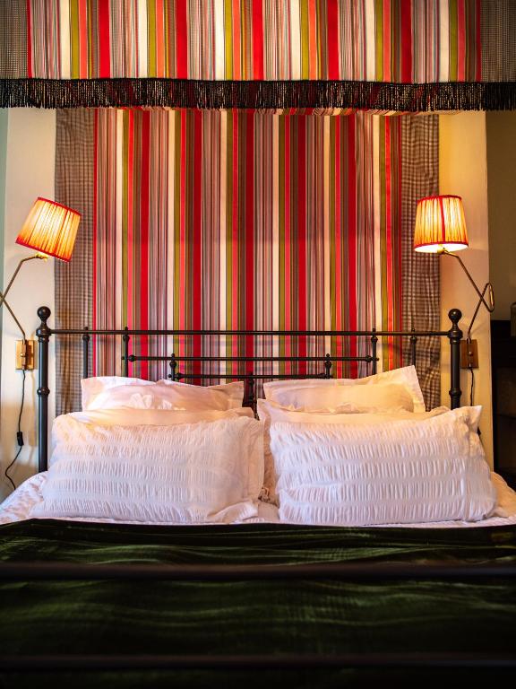 Sawcliffe Manor Country House with Spa, Free Parking, Catering, Self Checkin, Farmstay - Deluxe King Room