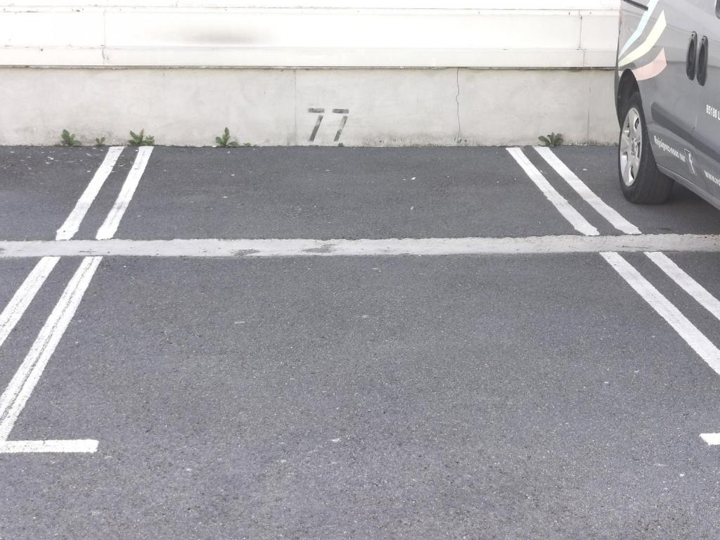 Fotografia z galérie ubytovania Le Palais Blanc - A 90m de la Grande Plage - Parking prive v destinácii Les Sables-dʼOlonne