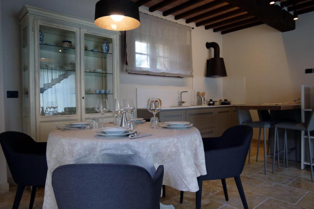 Zdjęcie z galerii obiektu Villa Exclusive Fonte Ripa w mieście Foiano della Chiana