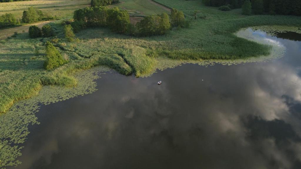 Fotografia z galérie ubytovania Domki nad jeziorem Łąkowa v destinácii Gietrzwałd