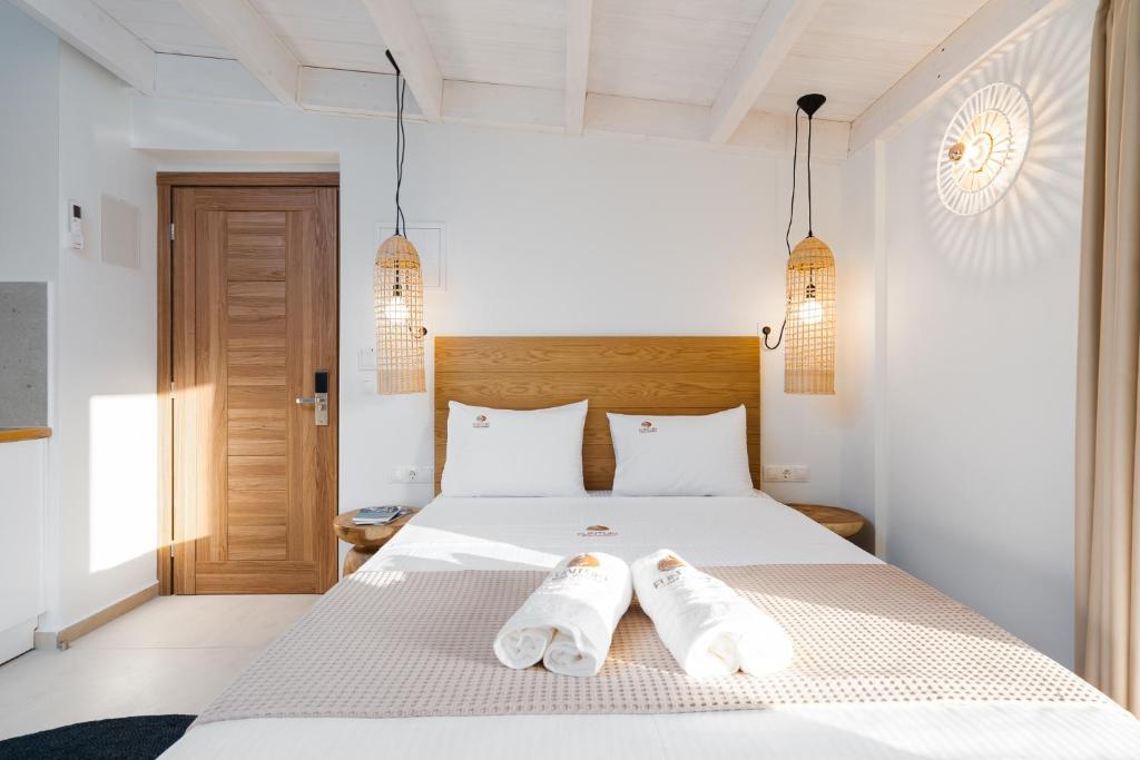 Funtuki Seaside Apartments - 1