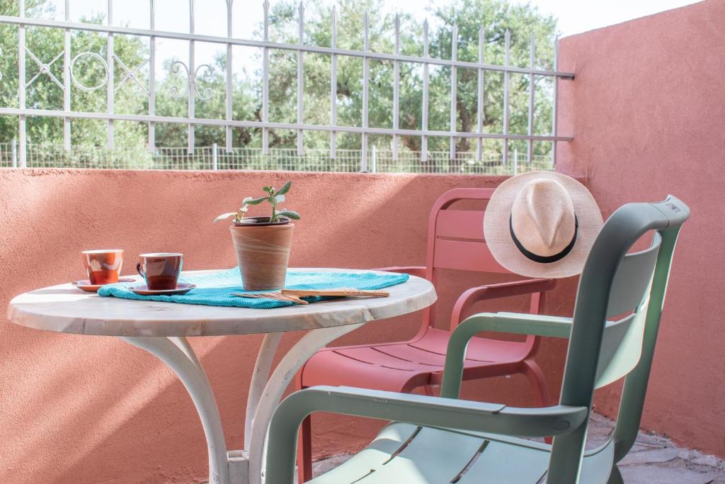 Rõdu või terrass majutusasutuses THIRES Guesthouse