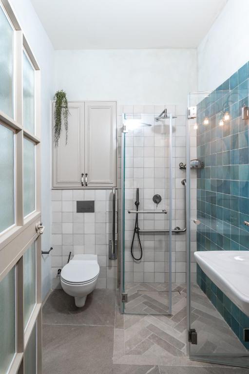 A bathroom at Jozefin