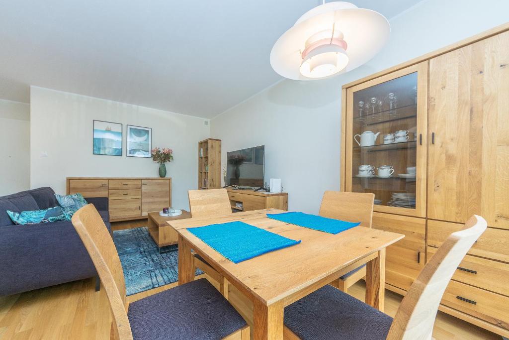 Kuchnia lub aneks kuchenny w obiekcie Pomorskie Apartamenty Bernadowska Green Deluxe