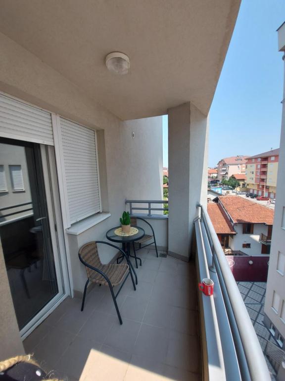Balkón nebo terasa v ubytování RoyalWings apartman Jagodina