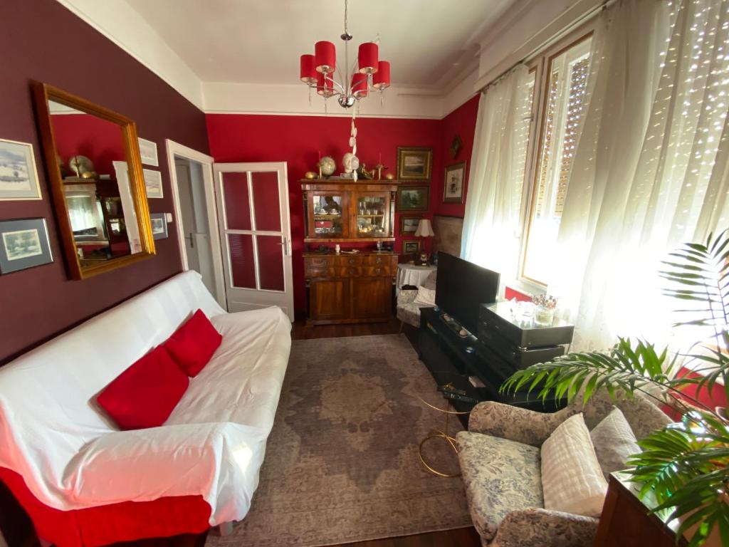 Posteľ alebo postele v izbe v ubytovaní Lonyay Street Apartment