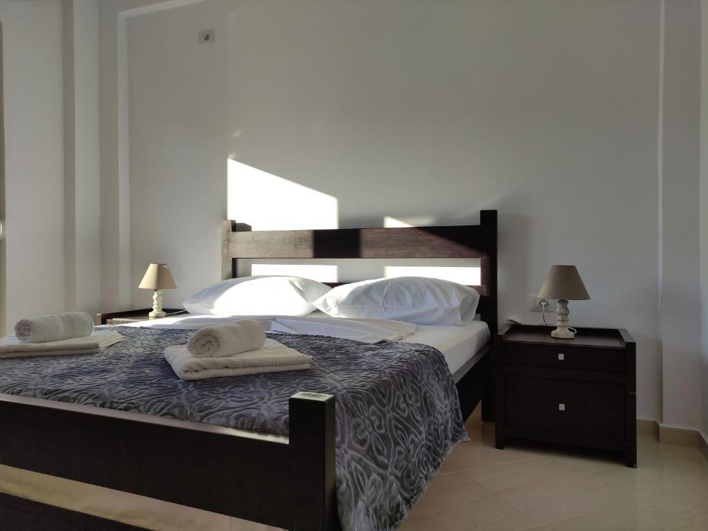 Ionia Apartments - Housity