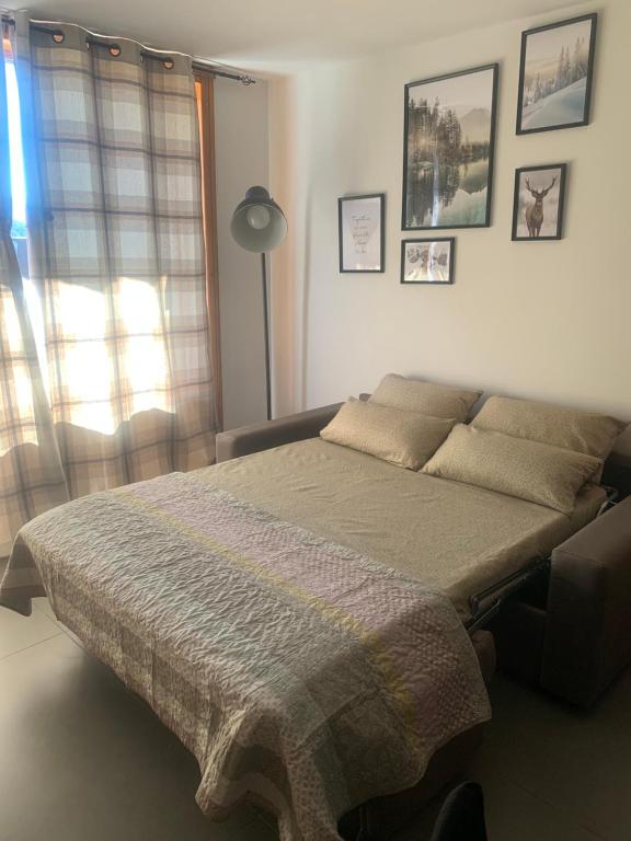 Postel nebo postele na pokoji v ubytování Le joli coin