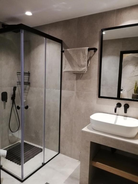 Koupelna v ubytování IOSIF suites