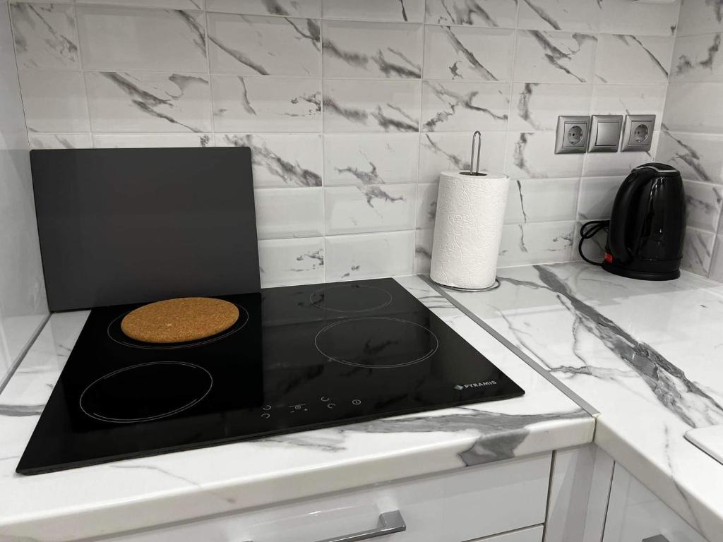 ATLANTIS APARTMENTS - 8