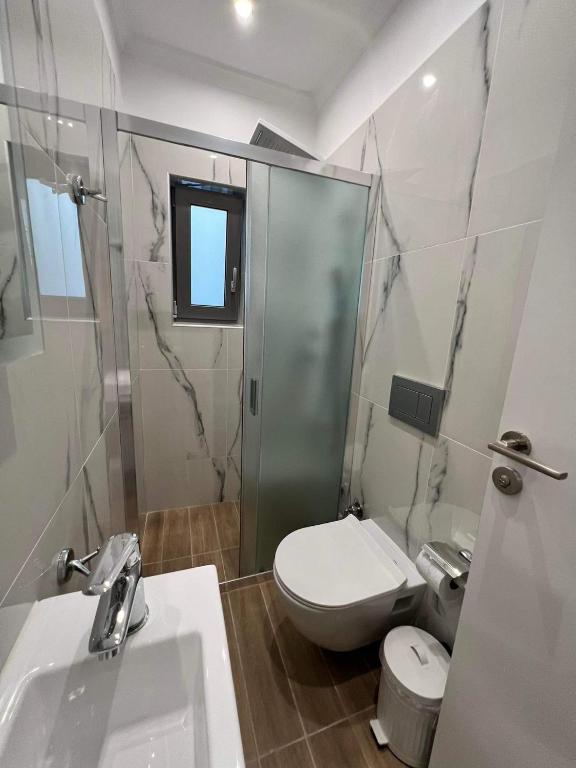 ATLANTIS APARTMENTS - 14