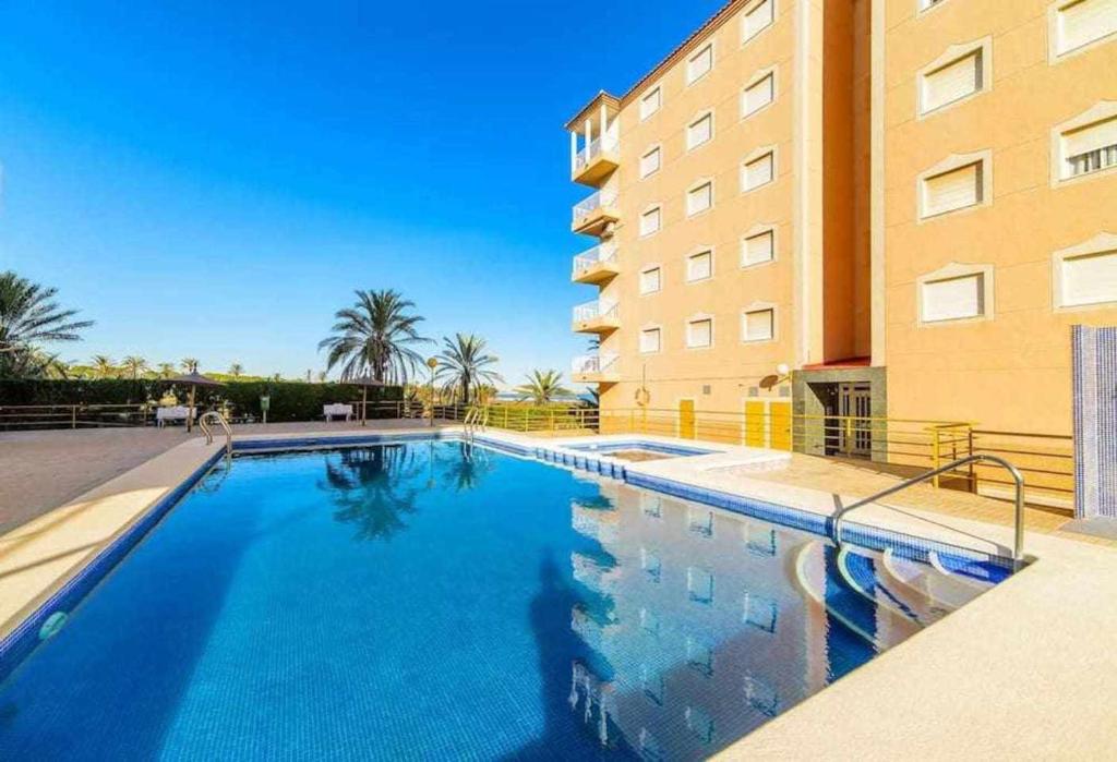https://cf.bstatic.com/xdata/images/hotel/max1024x768/374090584.jpg?k=fcf3d23682522ead899ff7fe91ab8046f5ce357fe2b0a4b4695307d8dc122a10&o=&hp=1