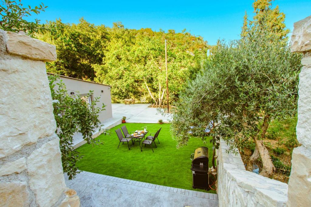 Zahrada ubytování Kares Dream House