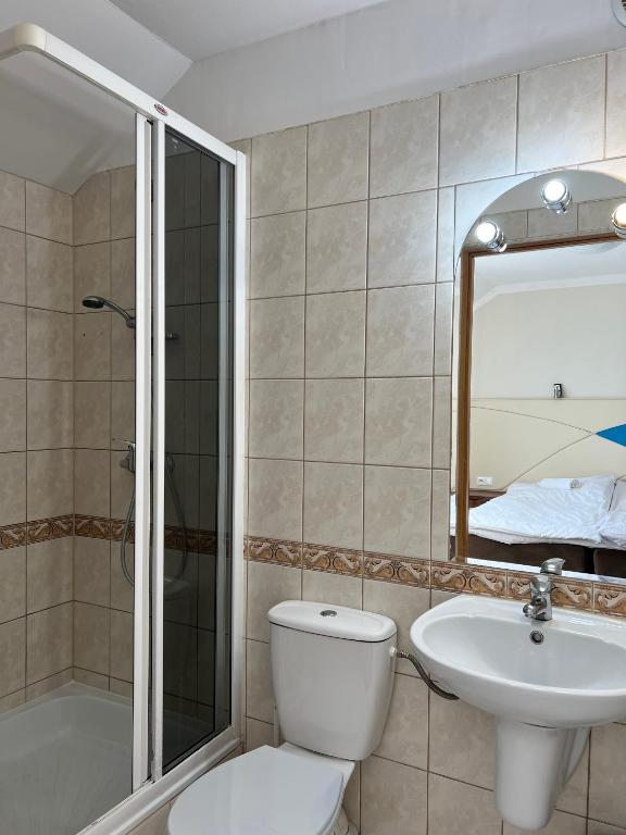 Villa Thomas - Double Room With Balcony