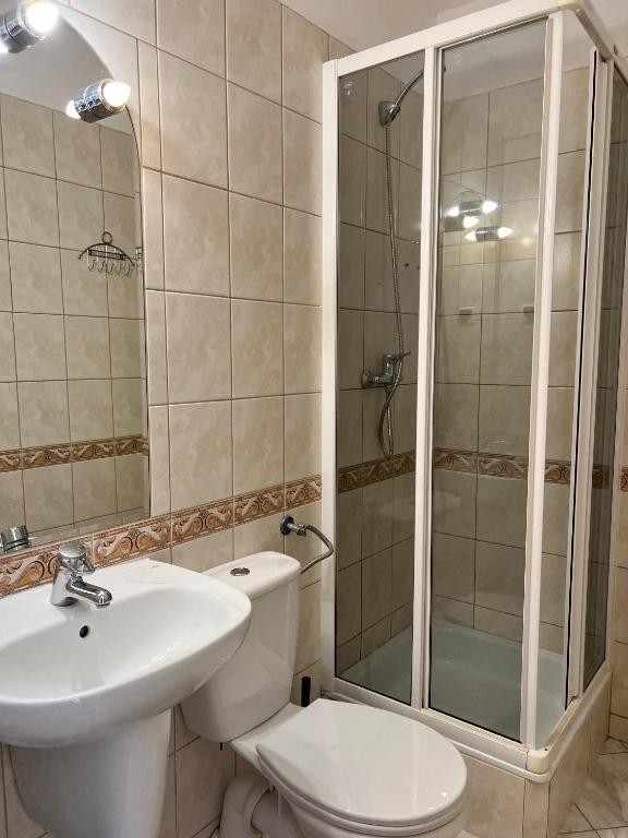 Villa Thomas - Double Room With Balcony
