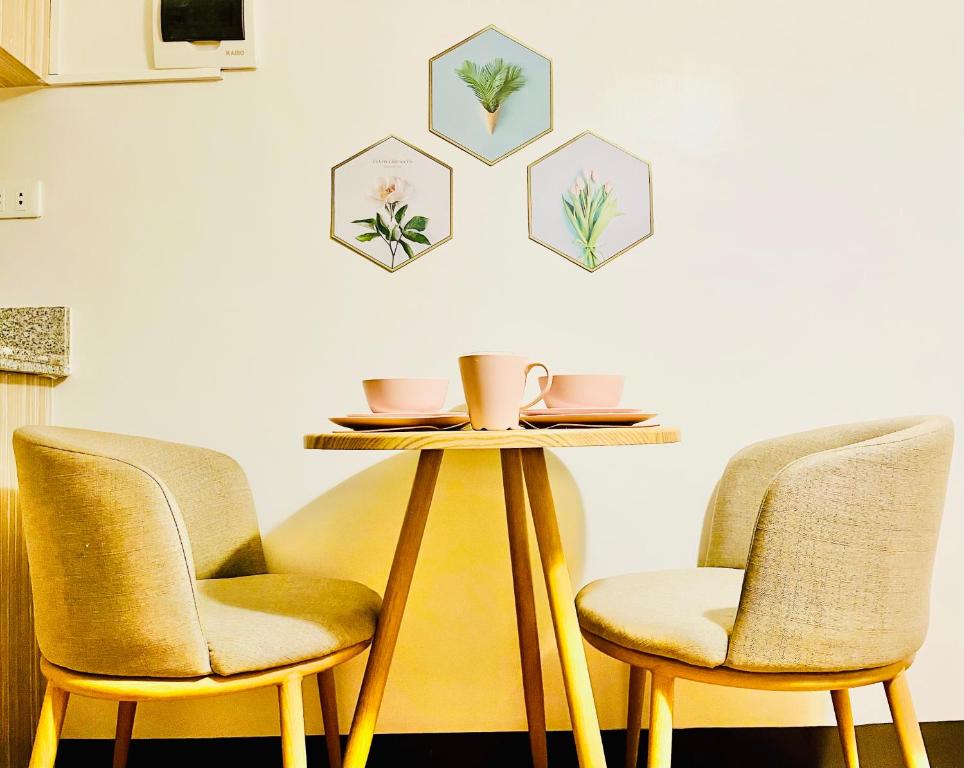 Hampton Cinema Suite