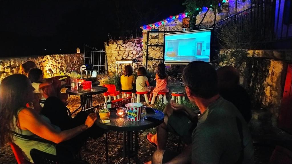 Hosté ubytování Το Λαϊνάκι by Fox Tale Guest House