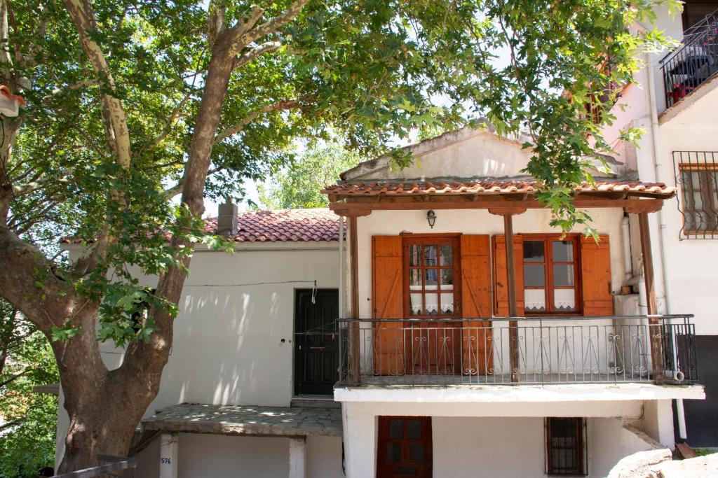 Gallery image of Παραδοσιακό Αρχοντικό στη Χώρα Σαμοθράκης in Samothráki