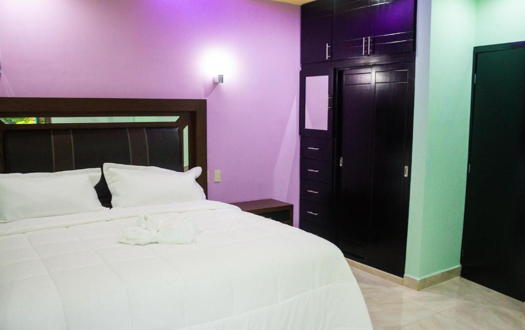 APARTAMENTOS MICHAEL