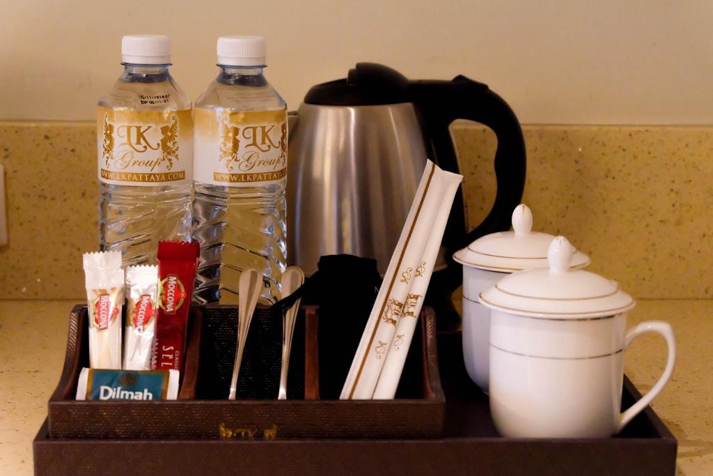 LK The Empress - Resim 19