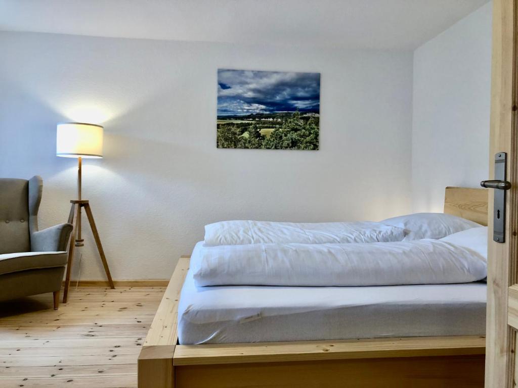 Postel nebo postele na pokoji v ubytování Schöna Urlaub