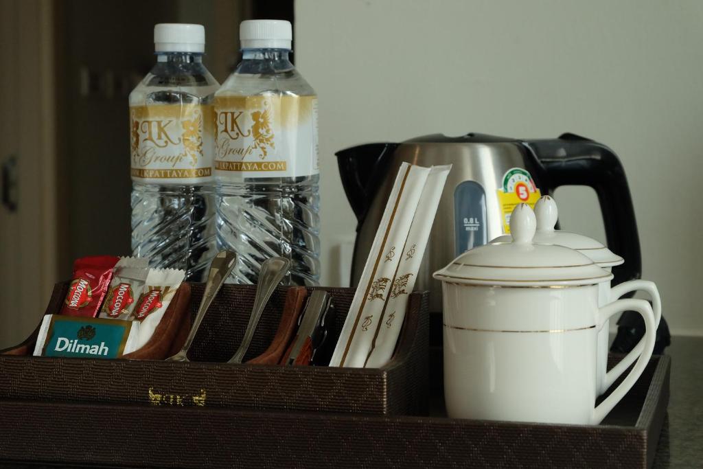 LK The Empress - Resim 14