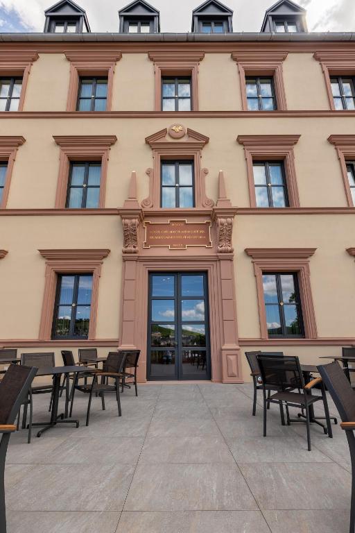 Budova, kde se hotel nachází