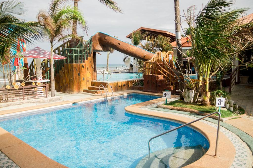 Bazén v ubytování Marick Beach Resort nebo v jeho okolí