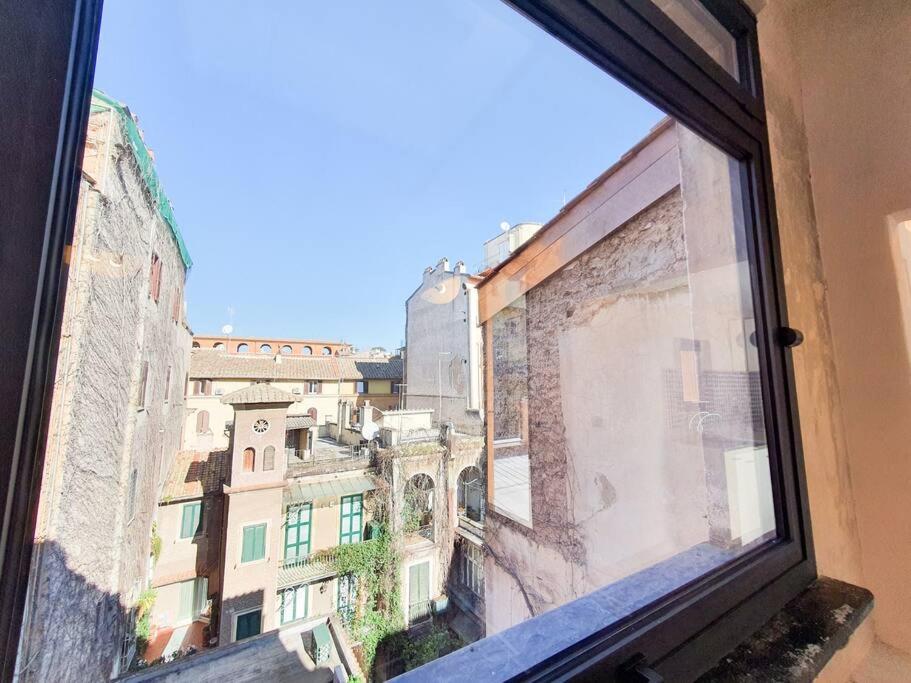 Boutique Penthouse with terrace, Spanish Steps - Apartamento Com 1 Quarto