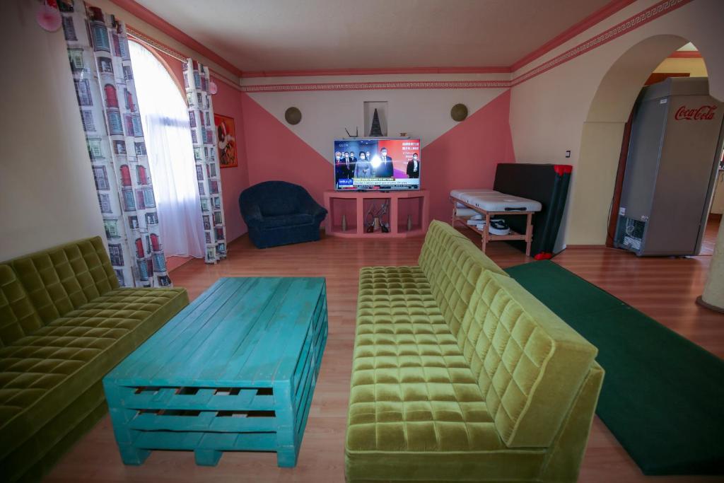 TV a/nebo společenská místnost v ubytování Villa Ametyst