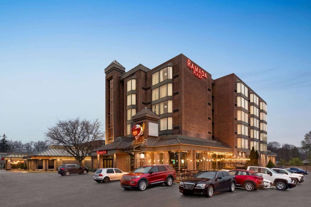 Ramada Plaza by Wyndham Niagara Falls - Resim 1