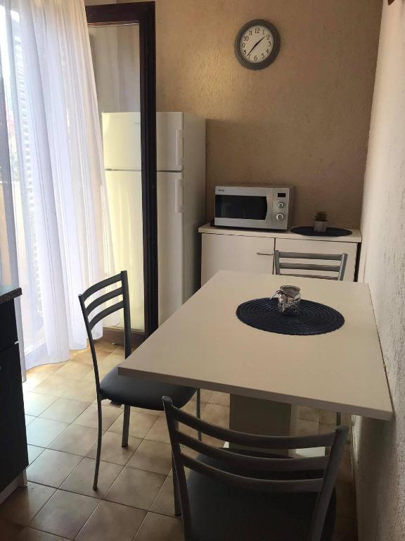Kuchyň nebo kuchyňský kout v ubytování Apartman More