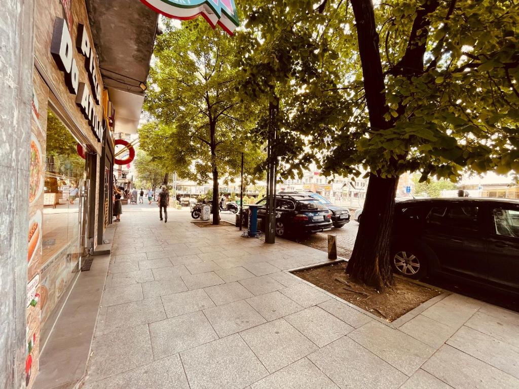 Imagine din galeria proprietății Gorgeous Apartament with View in Piata Universitatii în București
