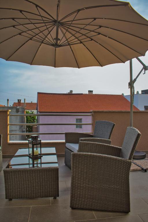 Balkón alebo terasa v ubytovaní Apartments and Rooms B&B