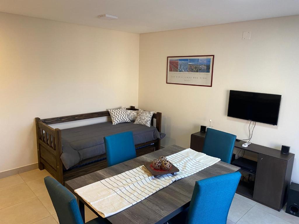 Los Olivos Apartment - Housity