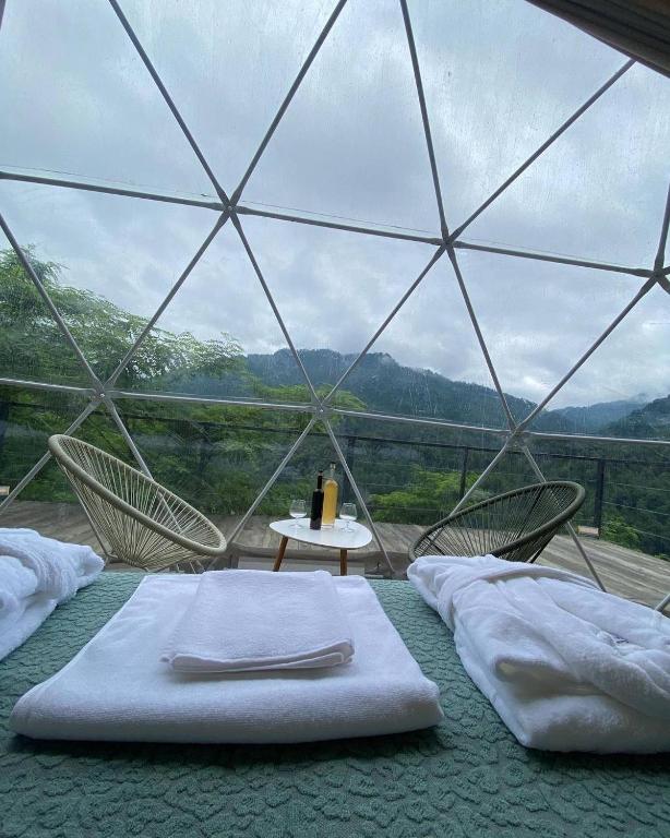 Příroda nedaleko luxury tent